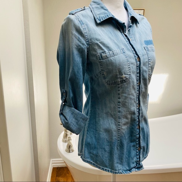 Life in Progress Chambray Button Down Shirt - Picture 3 of 9